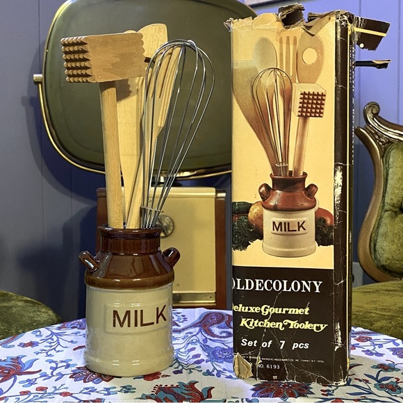 Vintage 1970s DEADSTOCK Ceramic Milk Jug Utensil Holder 7pcs Set - Picture 2 of 7